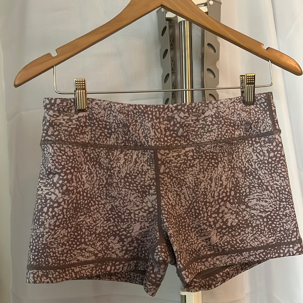 IAB shorts